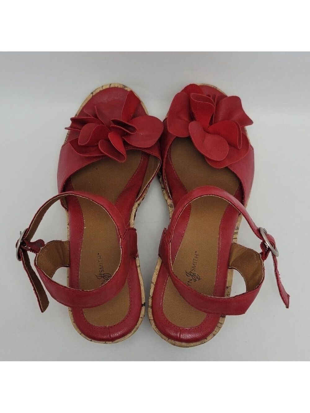Women's Jaclyn Smith Red Faux Leather Flower Cork Wedge Sandals Size 7M - Picture 4 of 14